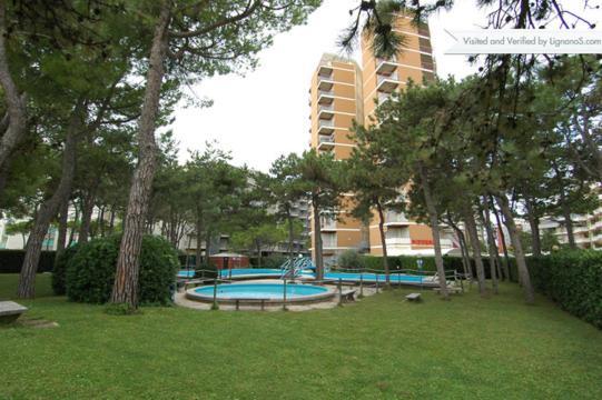 Residence Cristallo - Sabbiadoro Lignano Sabbiadoro Dış mekan fotoğraf